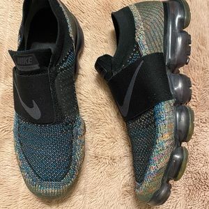 Nike Air VaporMax Moc